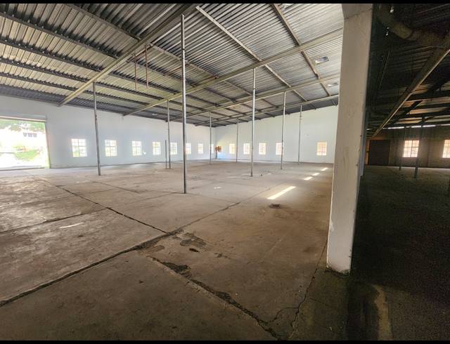 1,000M² WAREHOUSE TO LET IN WADEVILLE